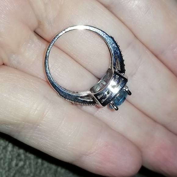 14K WGold Overlay Sky Blue Topaz, Sapphire Ring - Picture 10 of 12